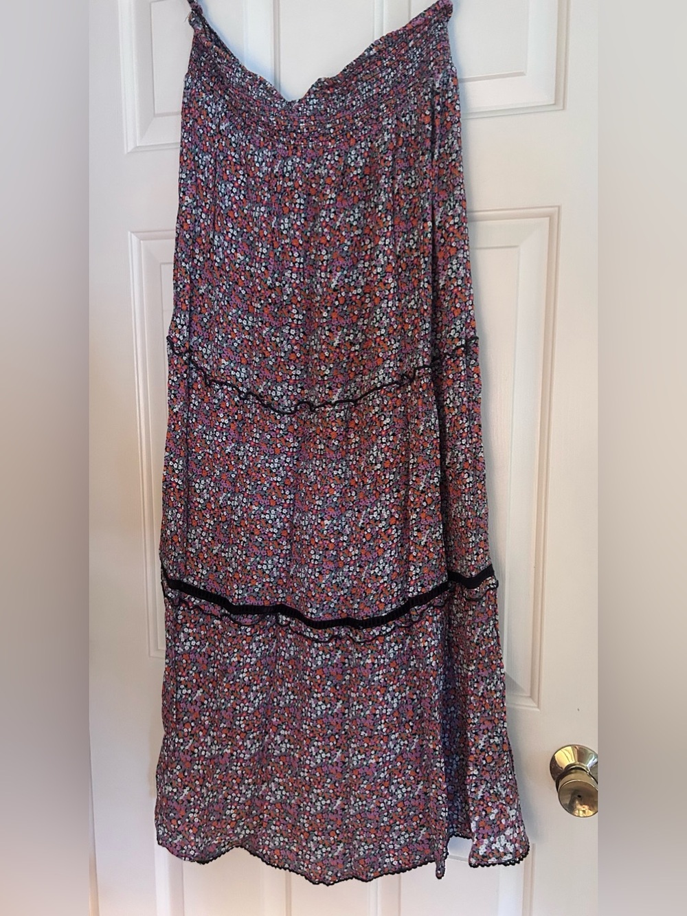 Bila Multicolor Floral Print Maxi Skirt with Black Accents. Never worn.  XL.